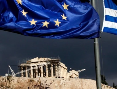 Washington Post: « Θα ήταν καλύτερο για την Ελλάδα να είχε φύγει από το ευρώ το 2009 »